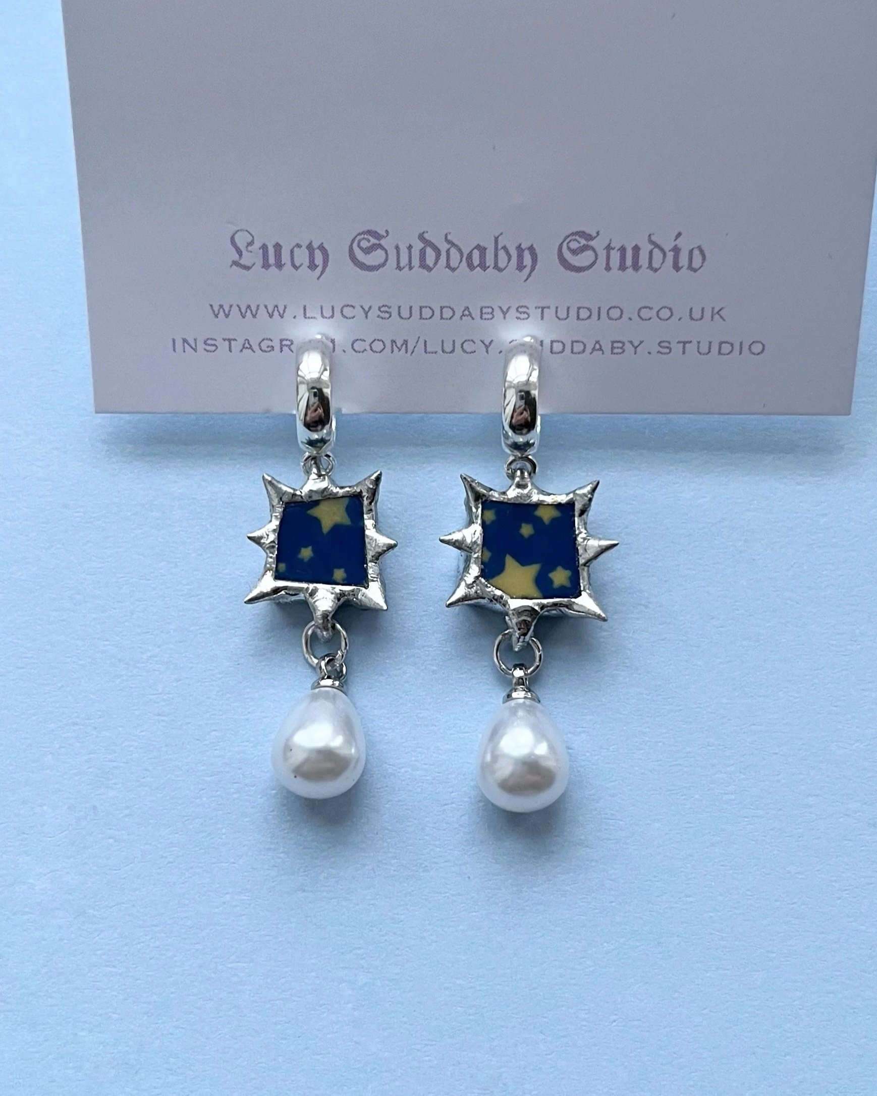 𝕿𝖍𝖊 𝕬𝖘𝖙𝖗𝖔𝖑𝖔𝖌𝖞 𝕮𝖔𝖑𝖑𝖊𝖈𝖙𝖎𝖔𝖓- Star Earrings