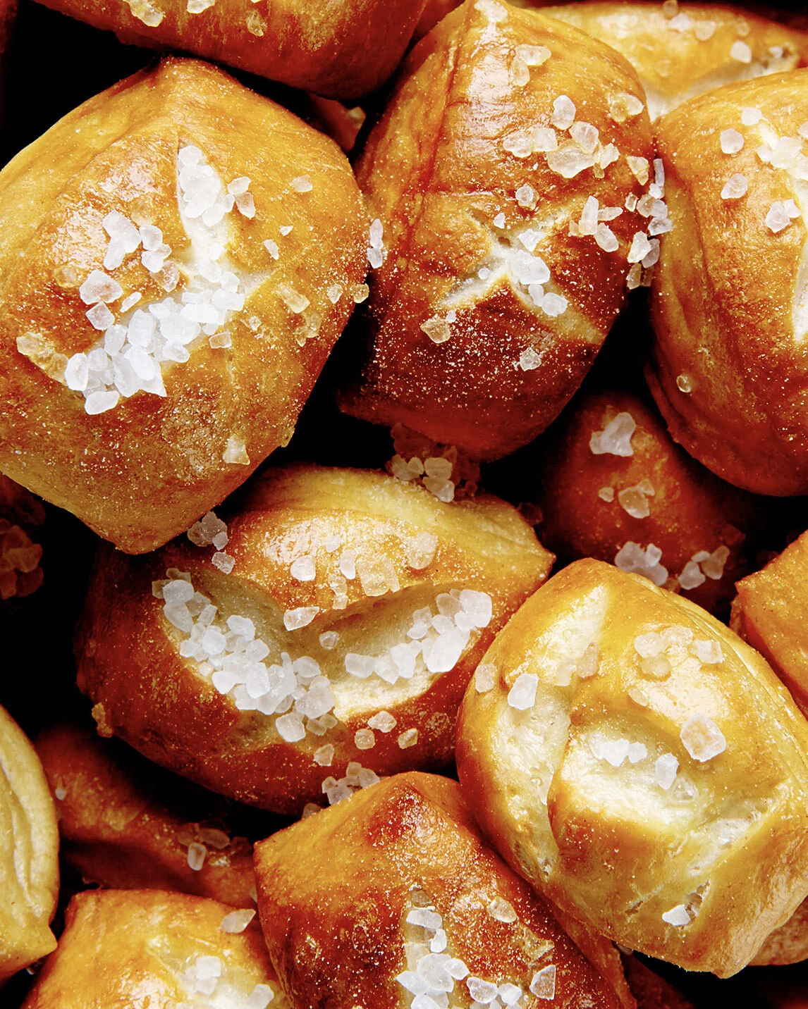 Pretzel Bites with Honey Mustard Dip Recipe — Bite Me More