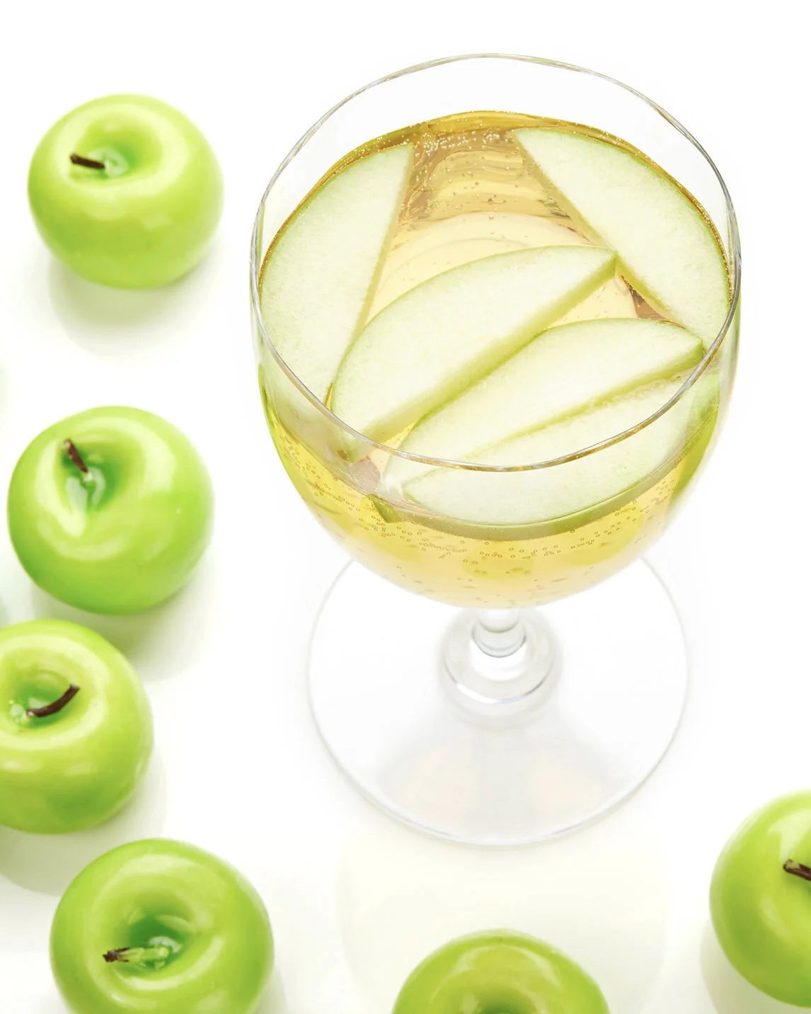 White Wine Apple Spritzer Recipe — Bite Me More