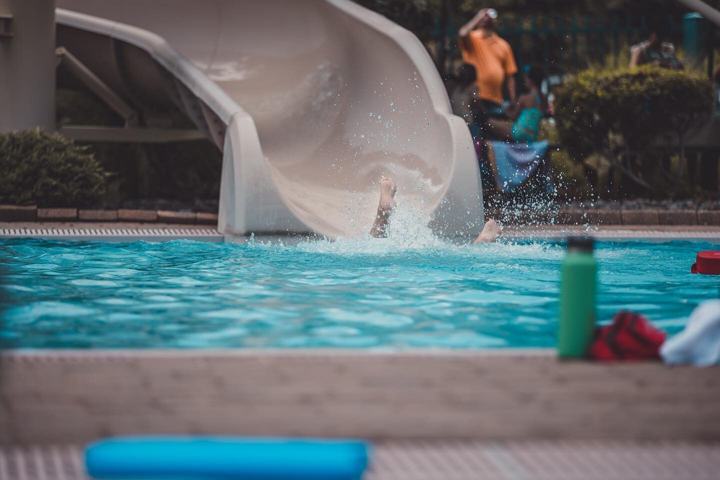 It&rsquo;s so much fun taking the water slide💦
#wildandbravelittles
#theartofchildhood
#childrenseemagic
#candidchildhood
#letthekids
#mom_hub
#documentyourmemories
#runwildmychild
#the_sugar_jar
#purelyauthenticchildhood
#boylifecaptured
#talesofth