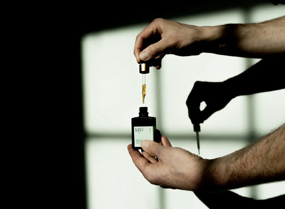 cbd-oil-product-photo-3.jpg