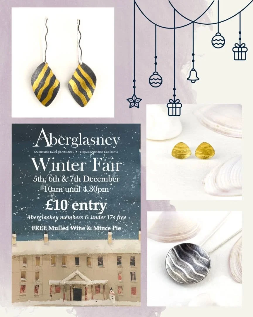 Christmas has come to Aberglasney Gardens. Come and join in the festive spirit at the Winter Fair this weekend.
It's my final fair of the season and it's a favourite. 🎄
#aberglasneywinterfair #aberglasneygardens #llandeilo #christmasgiftsuk #handmad