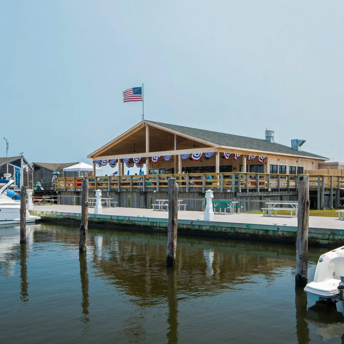 WHALEHOUSE POINT RESTAURANT &amp; BAR