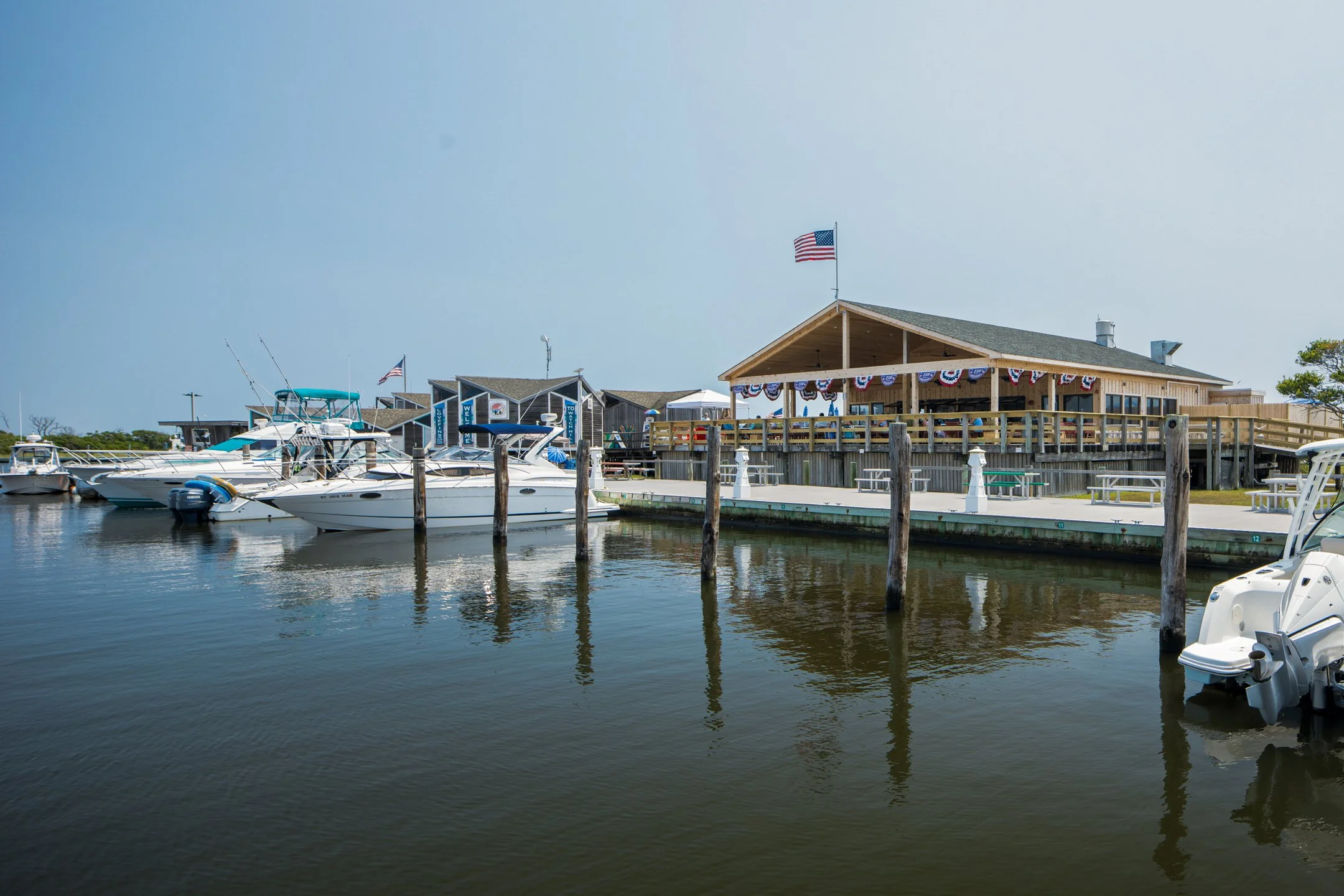 WHALEHOUSE POINT RESTAURANT &amp; BAR