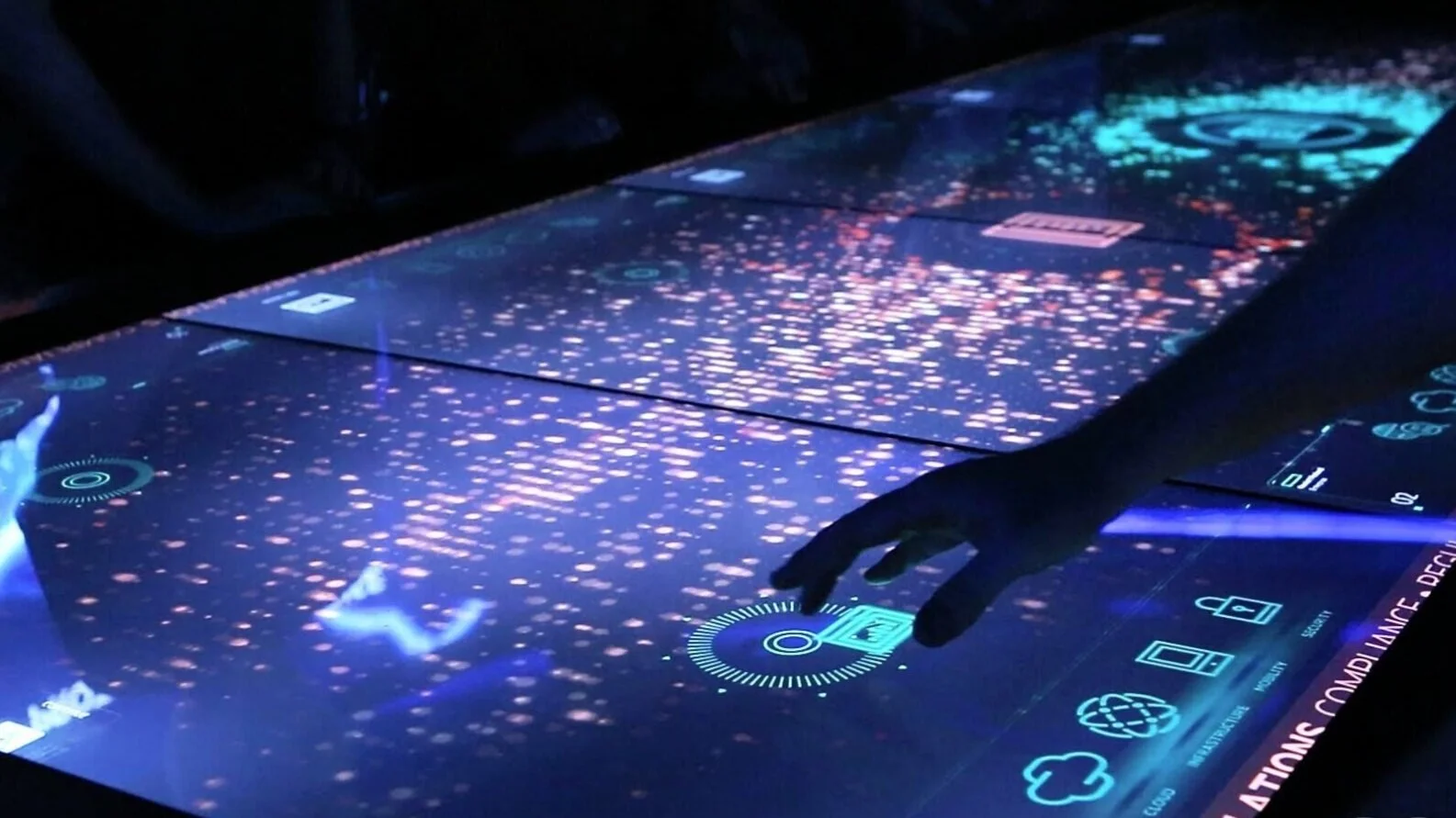 HPE IMMERSIVE THEATER