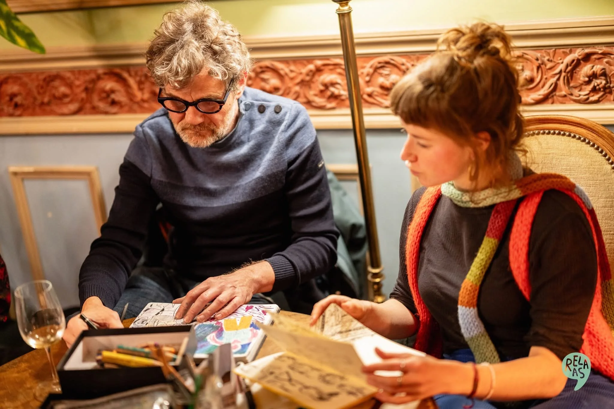 foto van workshop voor volwassenen samen tekenen