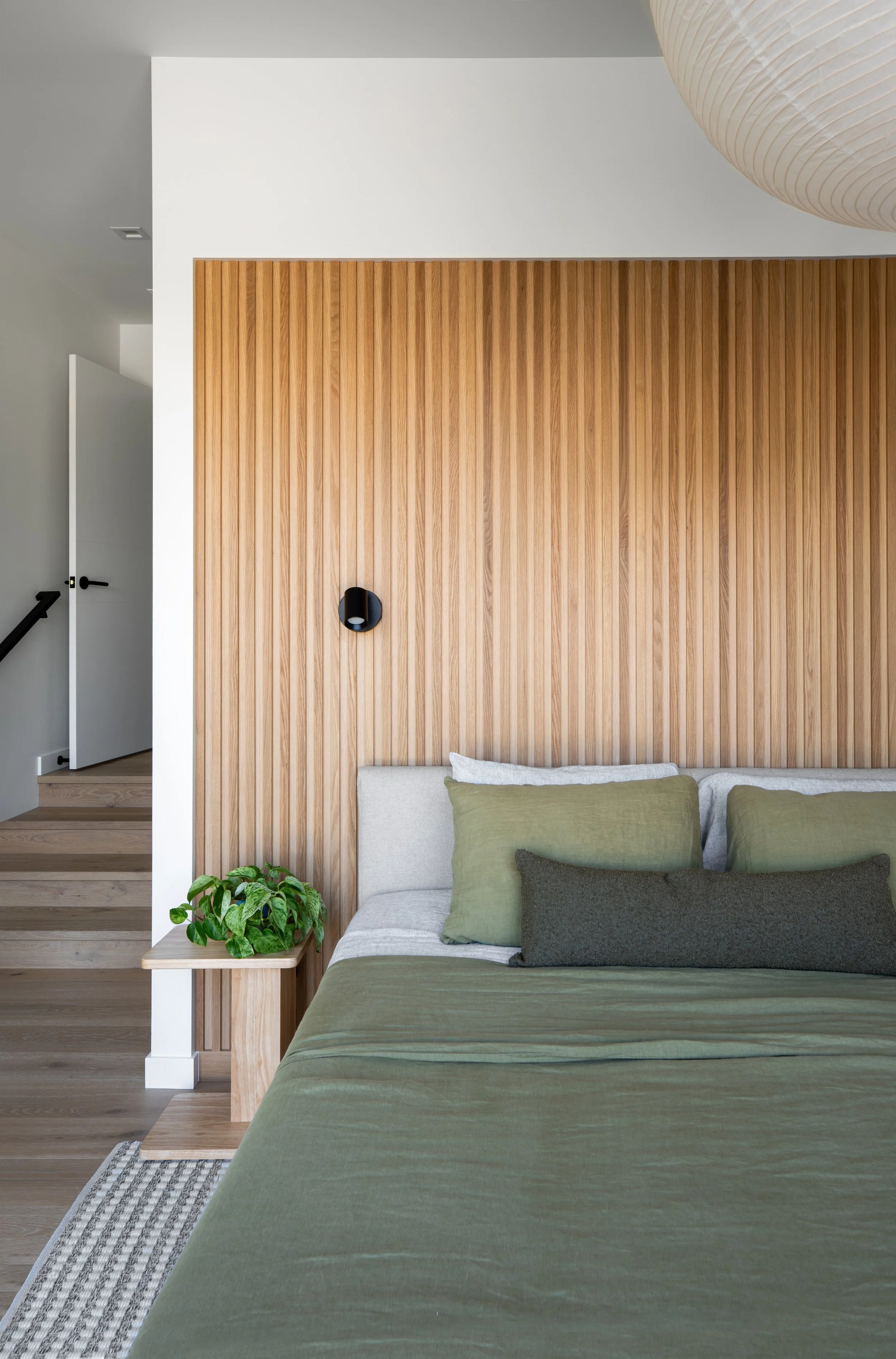 Bedroom_2.jpg