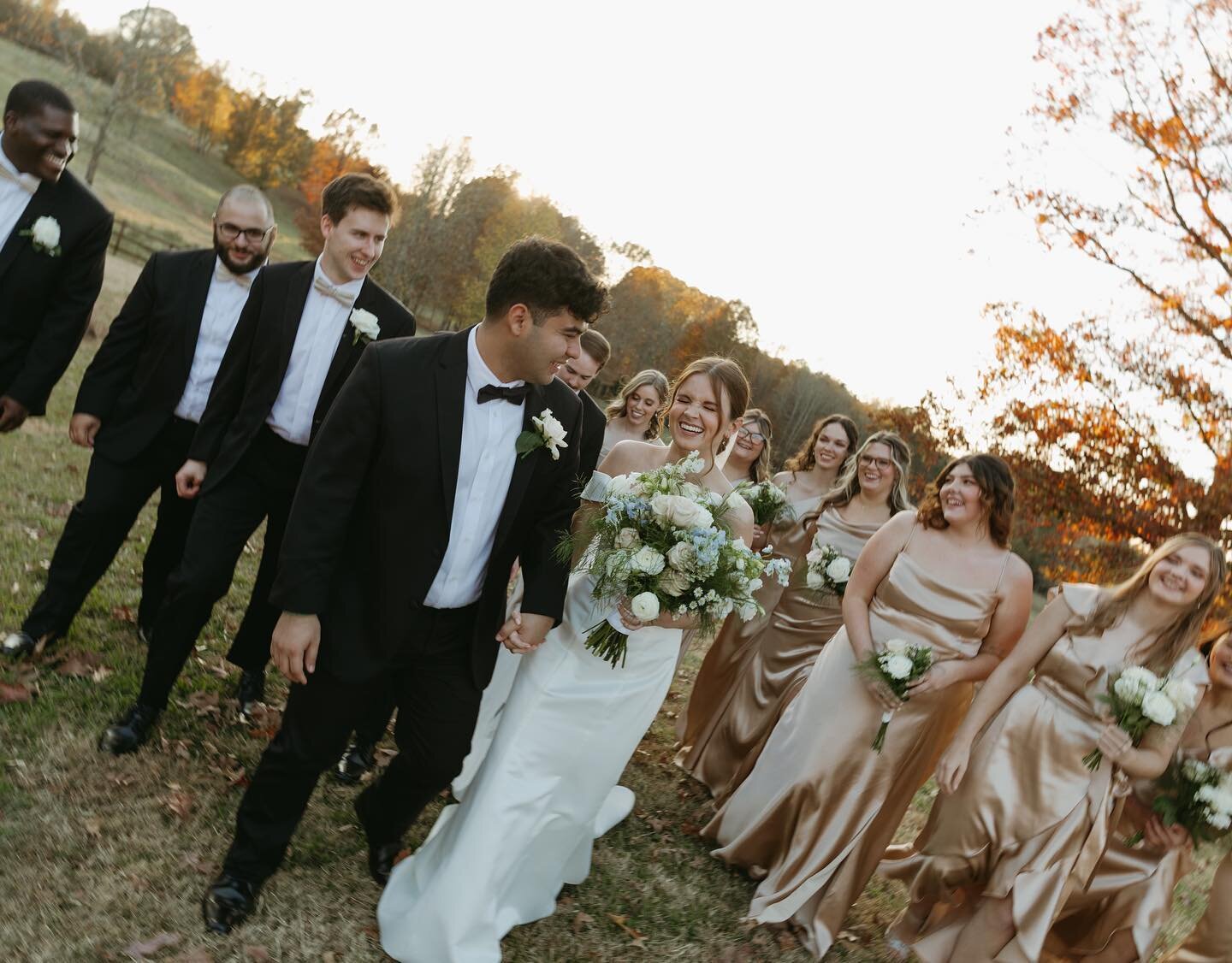 Jordan &amp; Eric 🕊️

just delivered this beautiful Fall wedding and it was such a special one. These two are the kindest souls and some of the best people&mdash; truly feel honored to have been a part of their wedding day. 🫶🏻