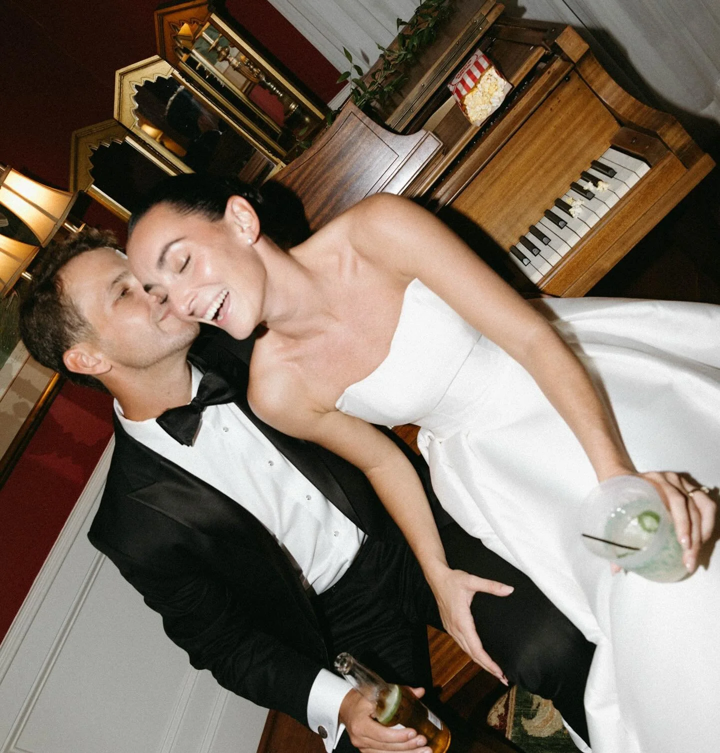 a moment for Lucy &amp; Arturo&rsquo;s wedding in Savannah 🥂

photographer: @annagracec 
venue: @mackeyhousesavannah 
planner: @emeraldandivyevents 
H&amp;MU: @royalmakeupandhair 
florals: @centerpiecestudio_ 
entertainment: @emeraldempireband