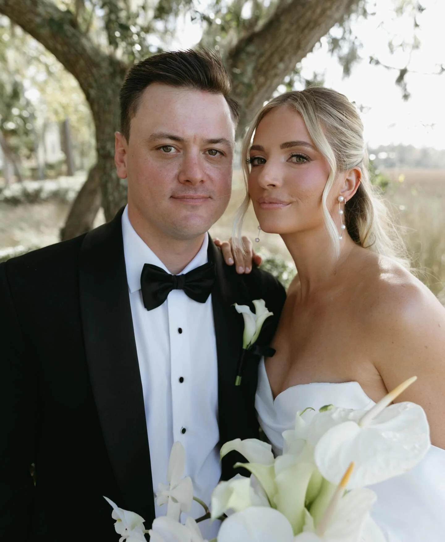a few shots from this past weekend with Chloe &amp; Gianluca <3

Planner: @bouquetsandbowtiescharleston 
Photographer: @annagracec 
Venue: @creek.club.at.ion 
Florist: @prettypetalsofcharleston 
Entertainment: @travisallisonband 
Makeup artist: @c