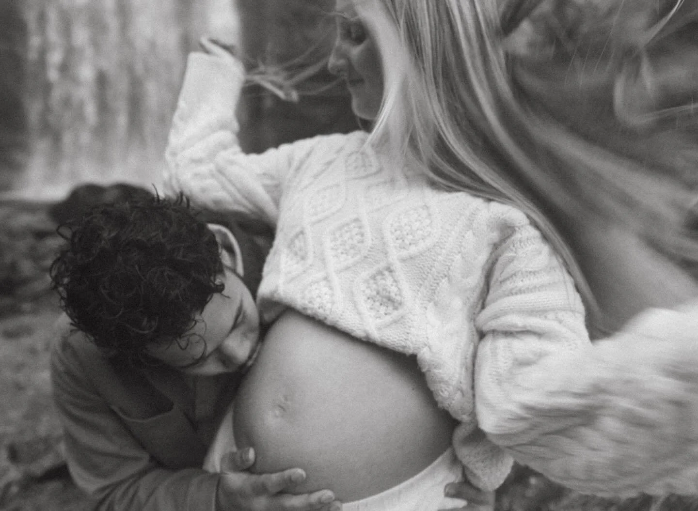 sweet maternity moments between Julia &amp; RJ 🥹