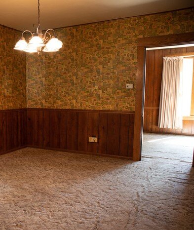 DINING ROOM 3 - BEFORE.jpg