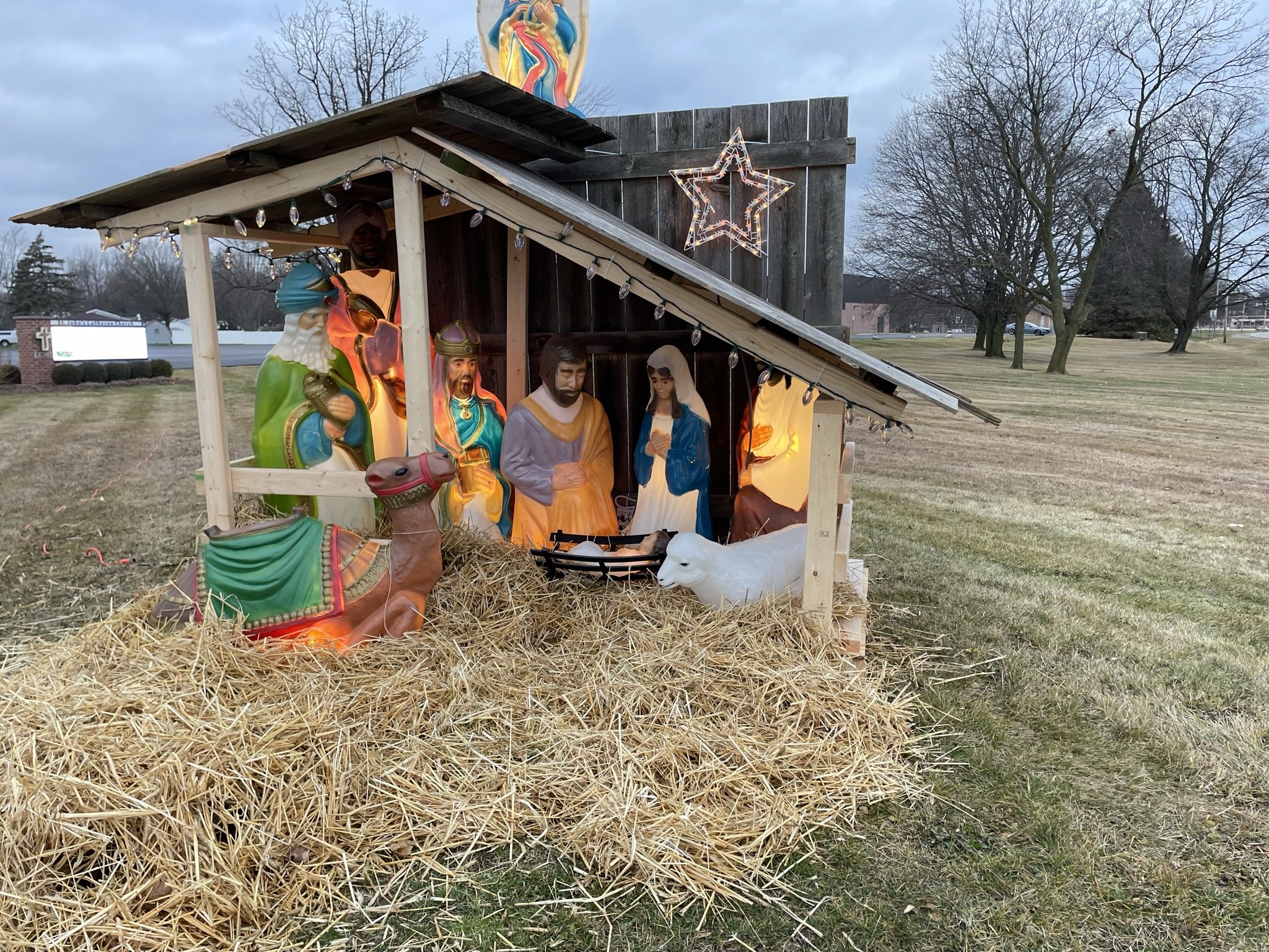 Custom Nativity Stable