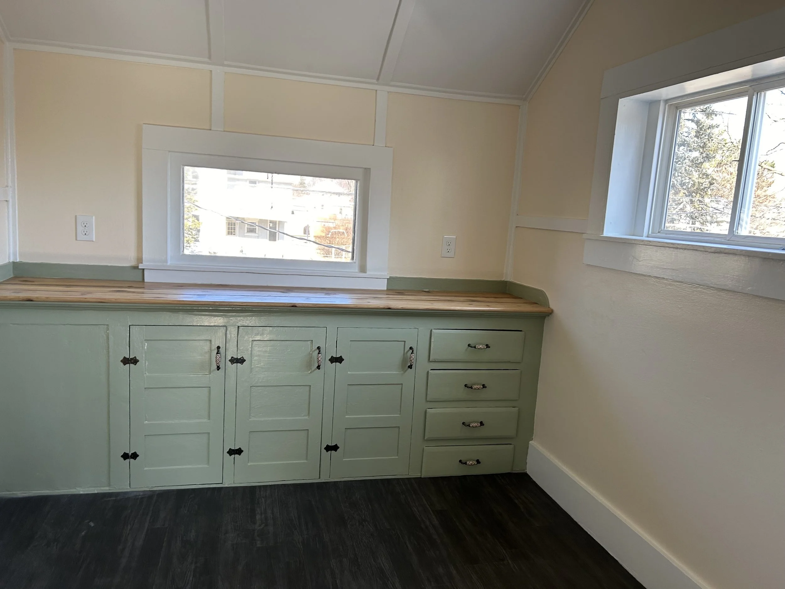 Breakfast Room Buffet