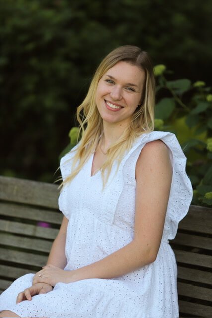 Abby Robben mental health intern Champaign Illinois