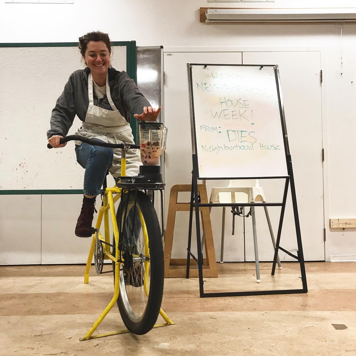 Last Friday, as part of Neighbourhood House Week celebrations happening across the city, we had the awesome opportunity of bringing the smoothie bike to the @mountpleasantnh . It was such a joy to connect with the little ones in their daycare and pre