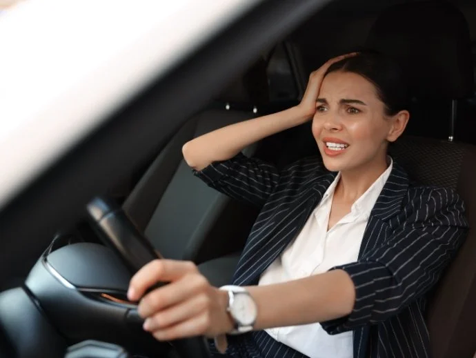 The Canadian Commute: How Sitting in Traffic (or WFH) Is Wrecking Your Posture