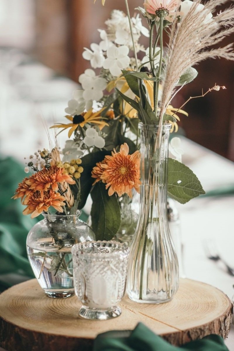 Boathouse Table Set-up.jpg
