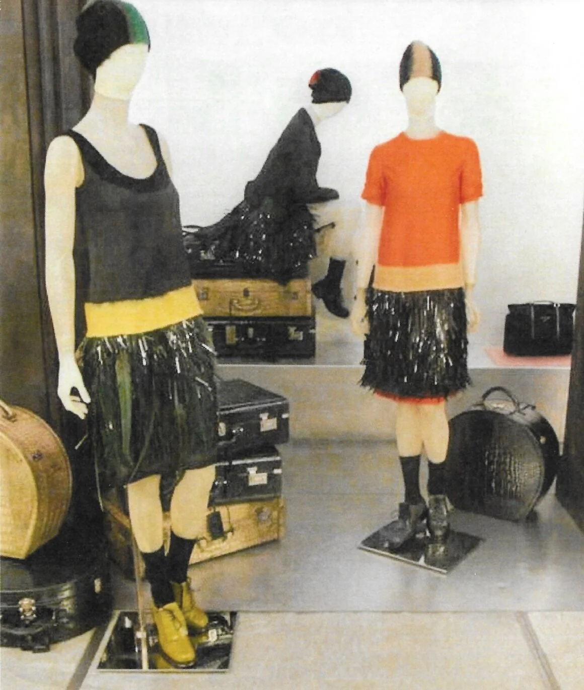 prada soho - women's 