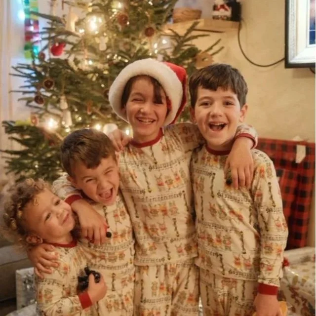 Celebrating the Season at Home: Holiday &amp; New Year Photo Contests at The Villages – Fort Benning