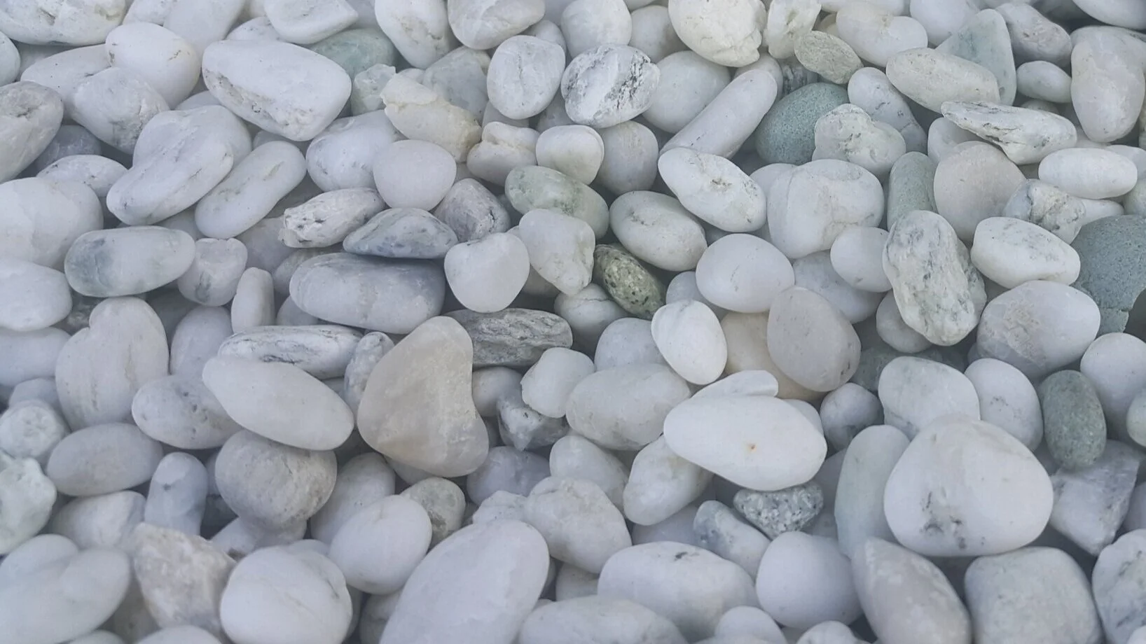 Stones & Pebbles — Auckland Landscape Supplies