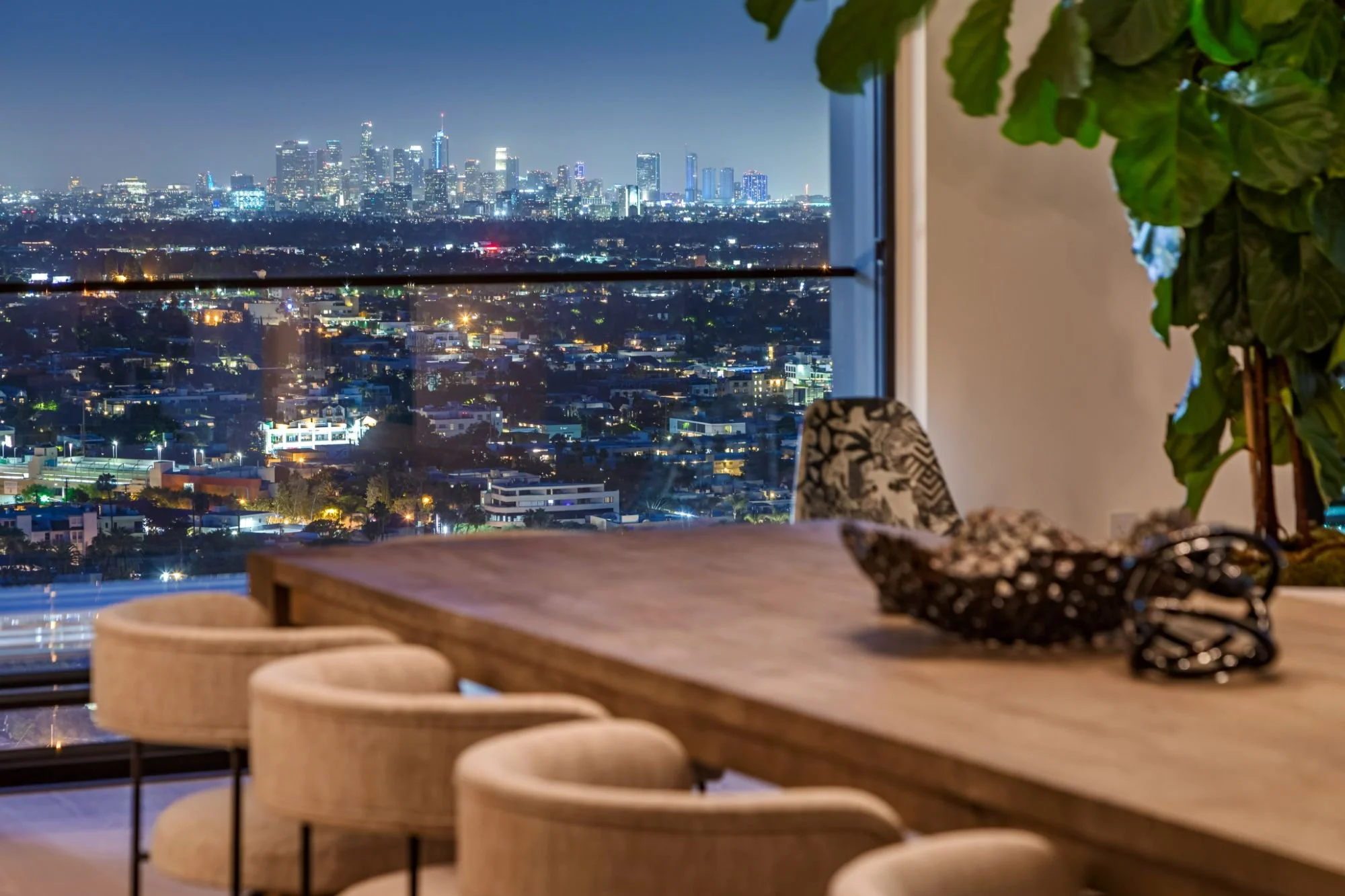 25 TheEditionPenthouseB058.jpg