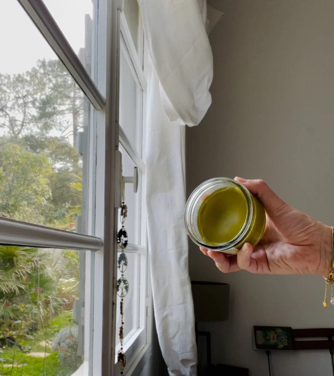 True Frankincense Magic: DIY Salve for Anti-Aging and Skin Regeneration