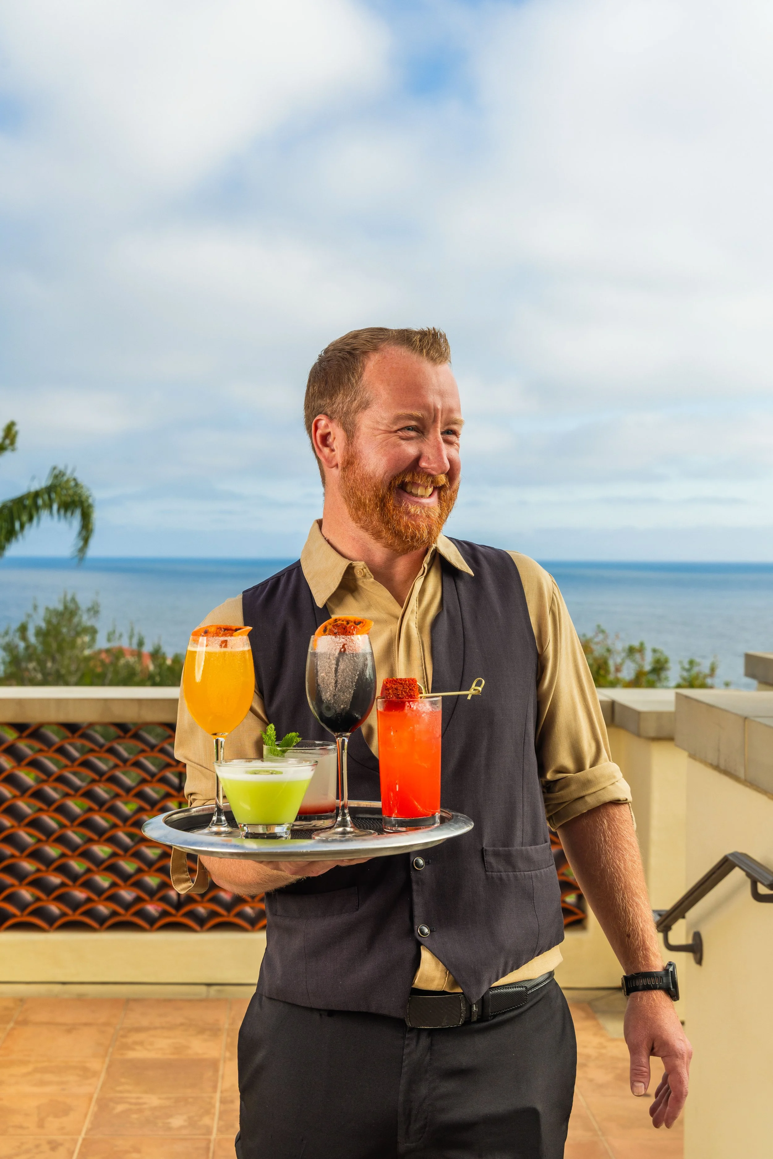 bartender 2.jpg