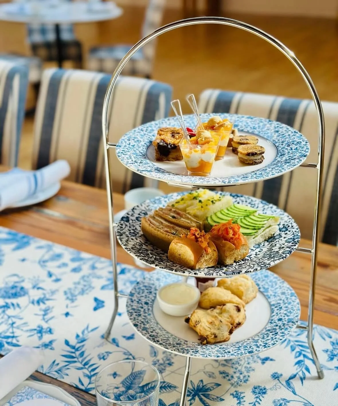 Easter weekend is almost here 🐰 Join us for brunch in the cafe or let Towne &amp; Oak handle your catering needs! Our full catering menu includes pastries, breakfast, salads, sandwiches, and more.

And join us for a special Easter Afternoon Tea in o