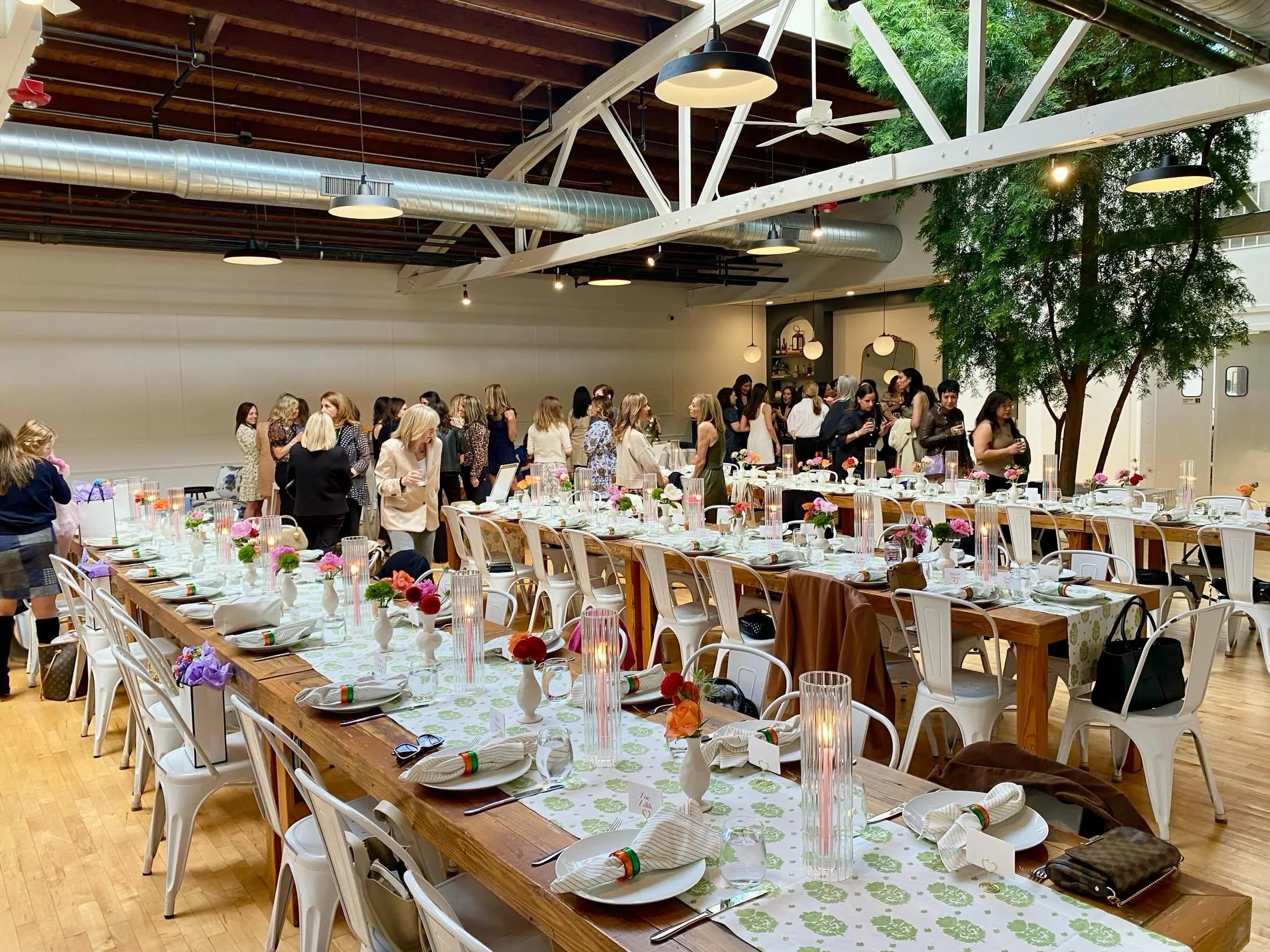 Casey + Gabe&rsquo;s wedding shower 🌷Bright flowers, spring table runners and T&amp;O brunch. Avocado tartine, pastries, Greek yogurt and granola bowls, seasonal frittata and sweets. Lovely day!