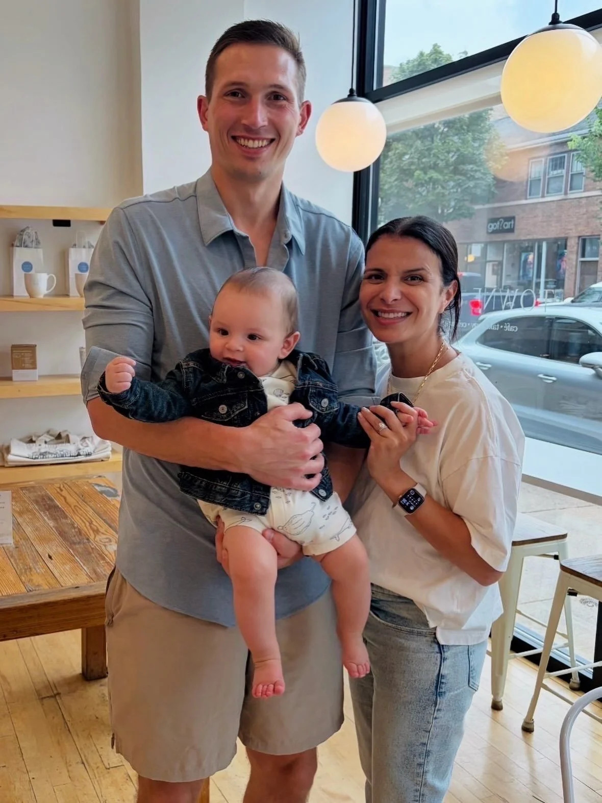 Happy Sunday from our family to yours! Starting tomorrow, we will be back to our normal extended caf&eacute; hours: open 7am-4pm Monday through Saturday, and 7am-3pm on Sunday 🥐🍳☕️🥓