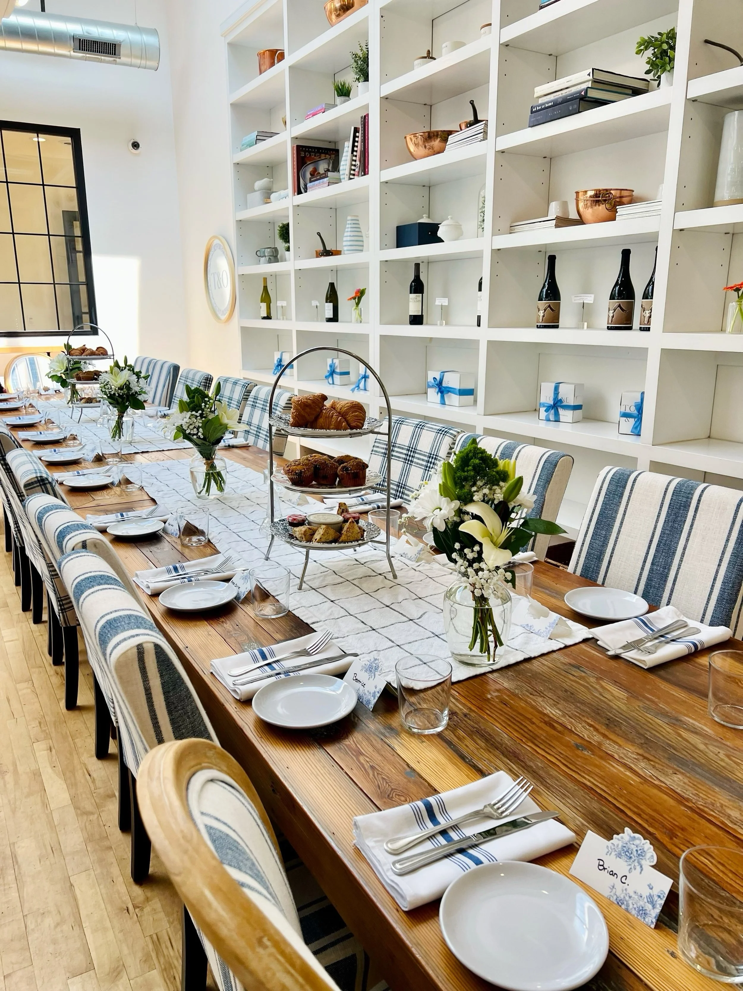 We recently hosted a Baptism brunch in our cafe - it was a lovely day! We can accommodate large party reservations for groups of 10-20 guests in the cafe for more intimate special occasions. Email events@towneandoak.com to inquire now 🎉