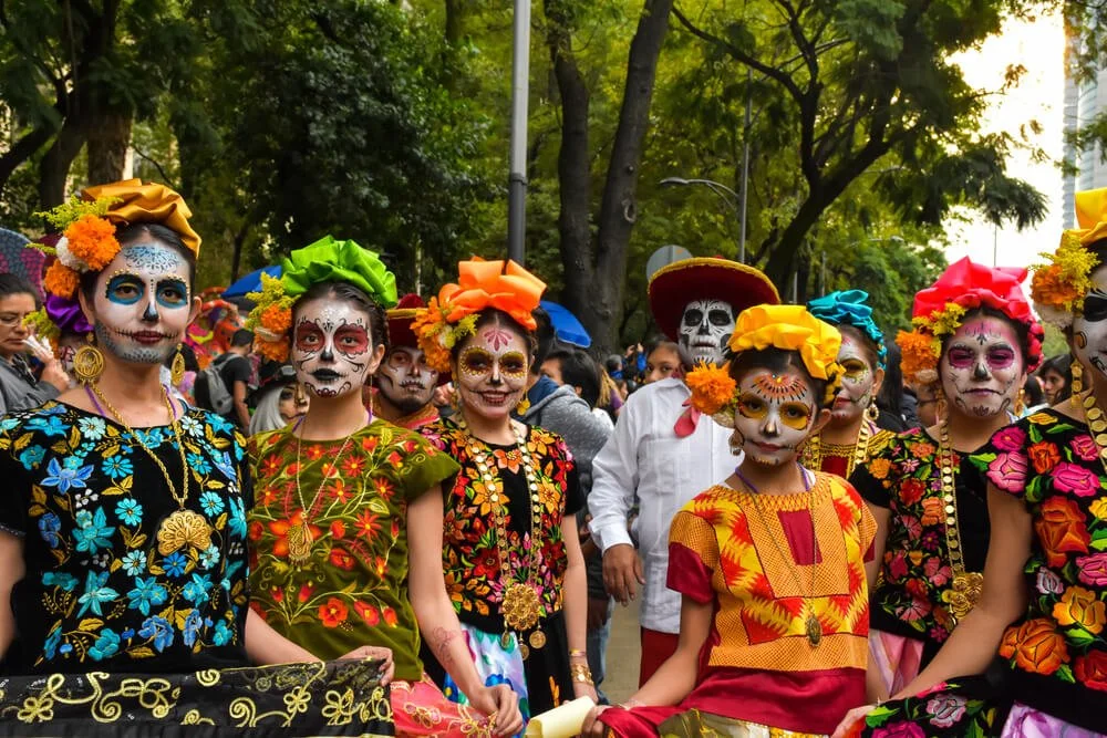 15 Top Clothing Manufacturers in Mexico: A Sourcing Guide