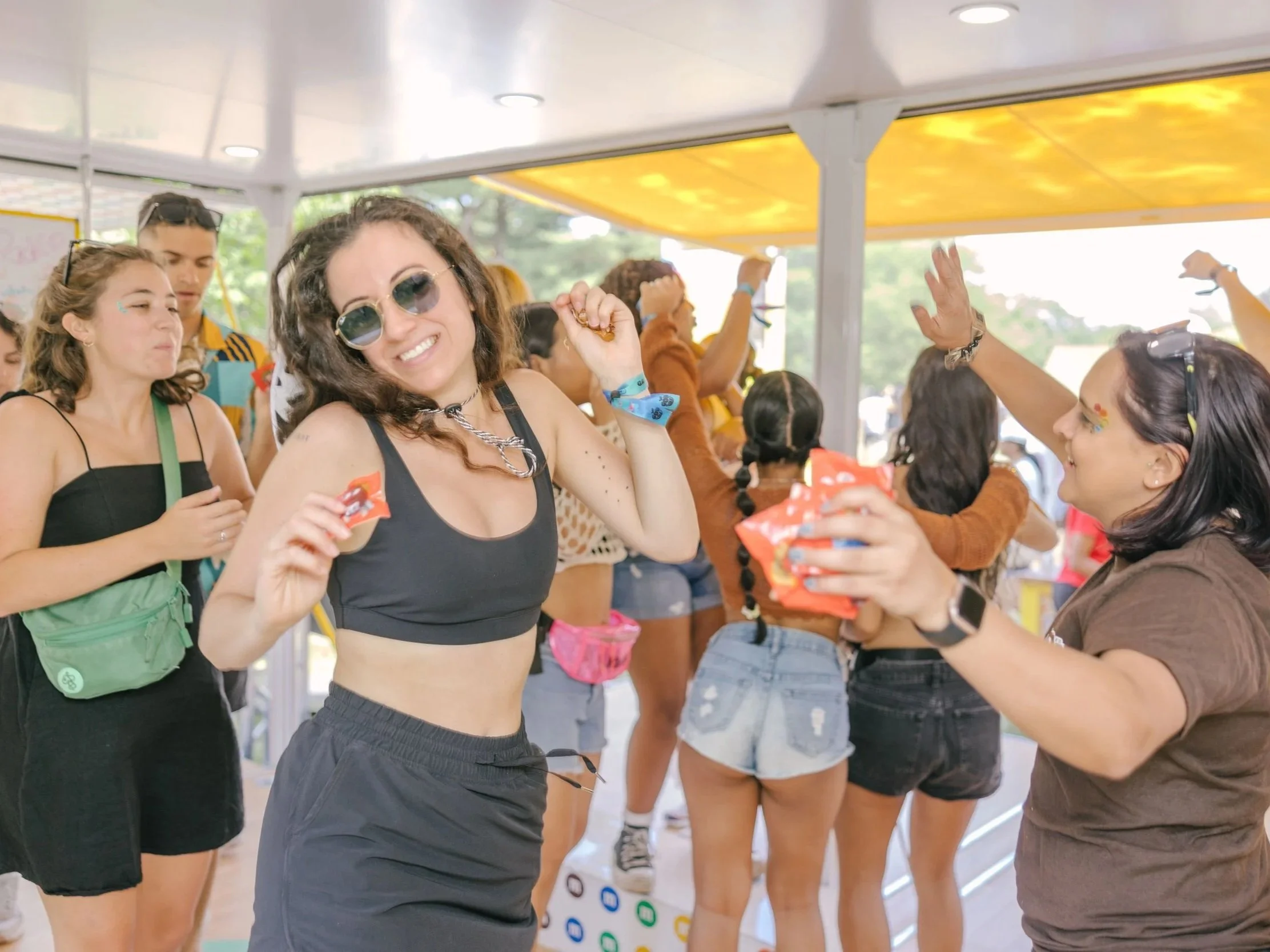 OHM-%C3%98uterkind-M%26MsSweetTour-GovsBall-Engagement-1+%281%29.jpg