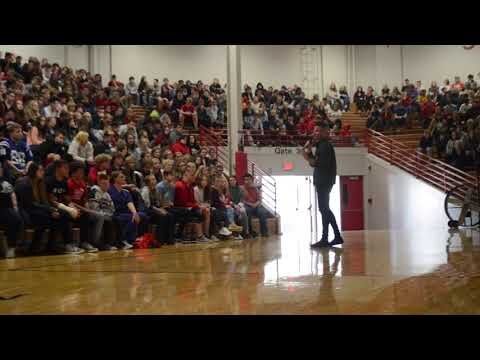 Pay Attention to People Around You | Billy Ballenger
