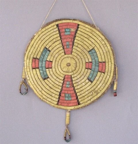 LIVING CIRCLES - COLLECTING PLAINS INDIAN TIPI ORNAMENTS