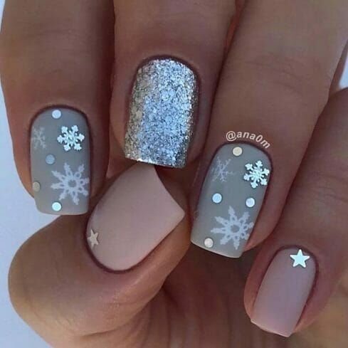 50+ Insanely Cute Christmas Nails That You Need To Try This Year.jpg