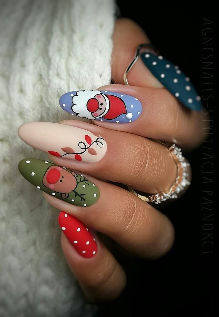 35+ Best And Merry Christmas Nail Art Ideas 2020! - Page 8 of 37 - newyearlights_ com.jpg