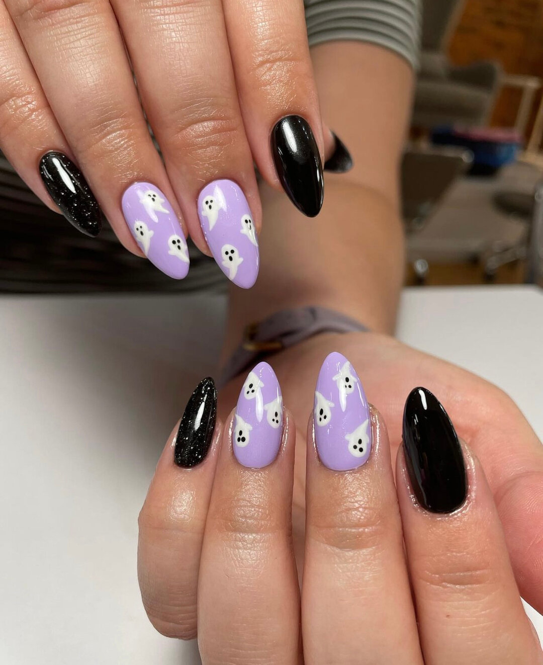 Spooky szn still going strong 👻👻👻⁣
Nails by Emily

Book: NailsOnBrown.com
Call: 937-965-7000

#dayton #daytonohio #daytonoh #daytonsalon #daytonsalons #daytonnails #daytonnailtech #daytonnailartist #daytonnailtechnician #daytonnailsalon #daytonsty