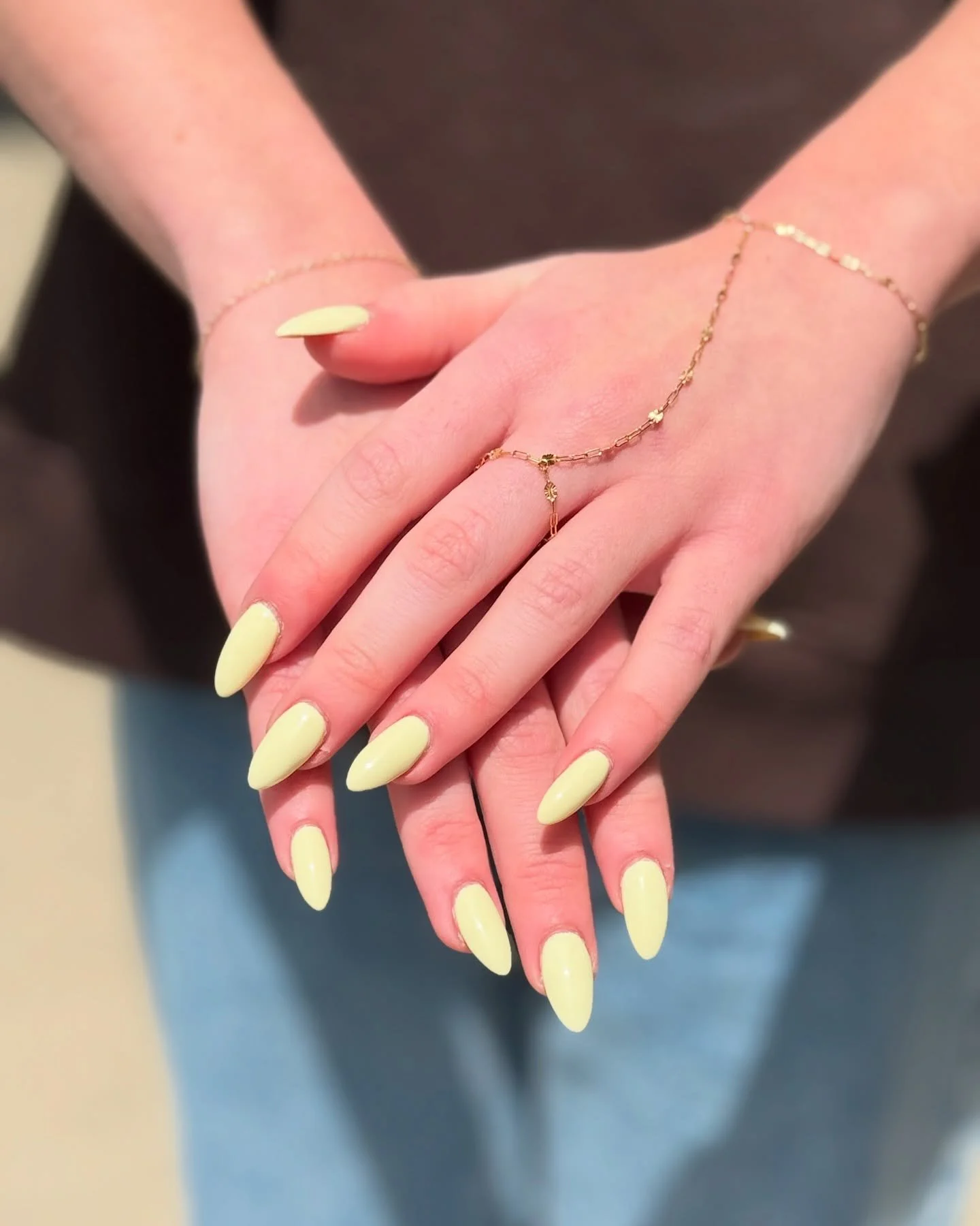 Save for your next visit. Pastel Yellow is that girl 💅

By Sydnie | Builder Gel (her nails 😍)

Book: NailsOnBrown.com
Call: 937-965-7000

#daytonohio #dyt #gemcity #wrightpattersonafb #beavercreekohio #ketteringohio #wrightstateuniversity #daytonna