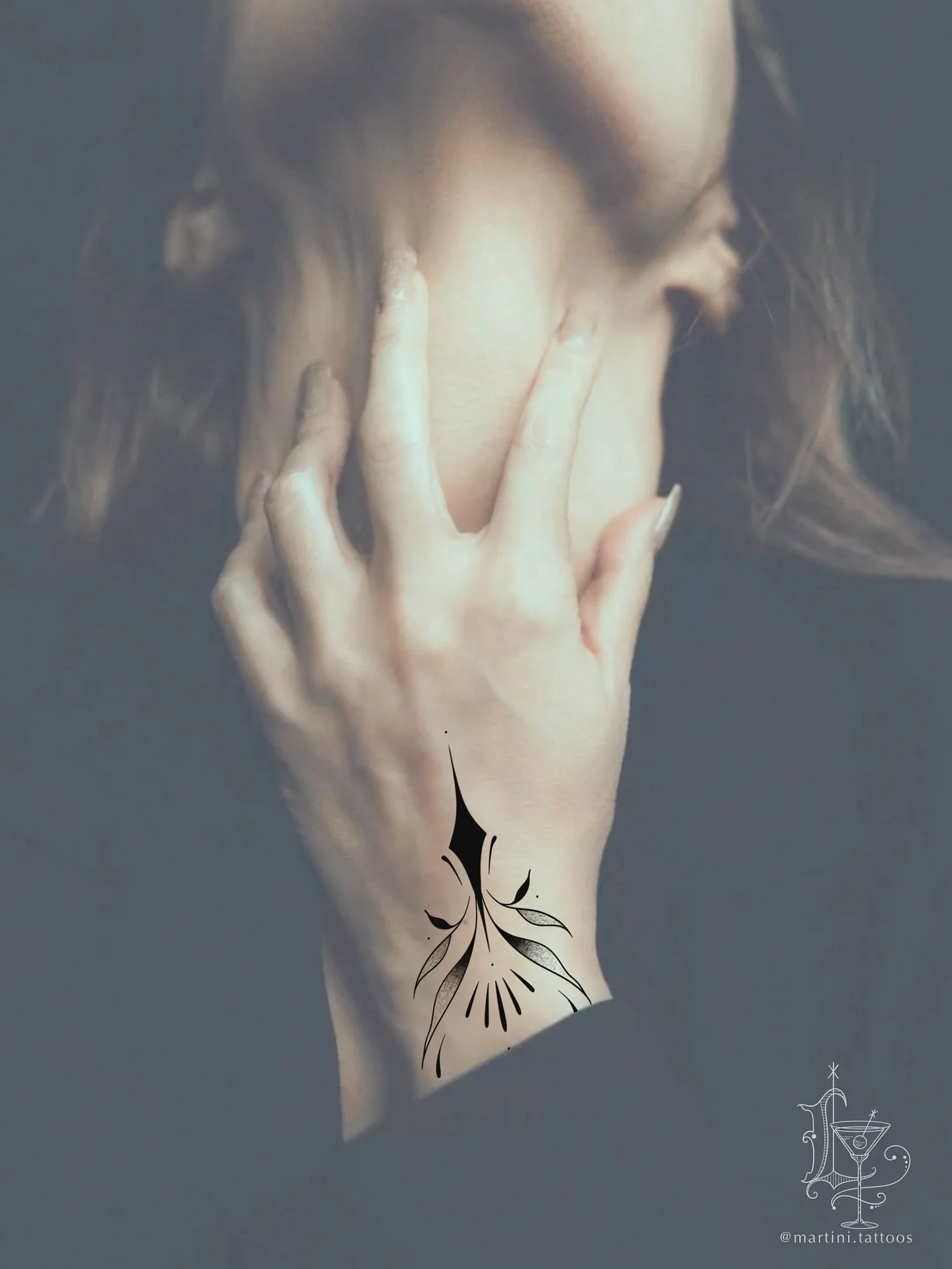 PT. 2 of dark ornamentals ❤️🥀🖤.
•
DM me for pricing and booking, or visit the @obscura.tattoo website!
•
#ottawaartist #ottawatattoos #tattoos #femaleartist #ottawafemaleartist #femaletattooartist #ottawaart #blackandgrey #blackandgreytat