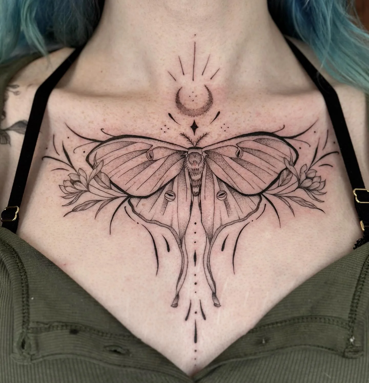 ⟡ Luna moth from a few months ago! more like this ⟡

⟡ If you&rsquo;ve emailed me in the past couple months and haven&rsquo;t heard back, please check your junk/spam mail!! 🫶🏼

⟡ Currently booking December 2025! 

@obscura.tattoo 

#flash #art #art