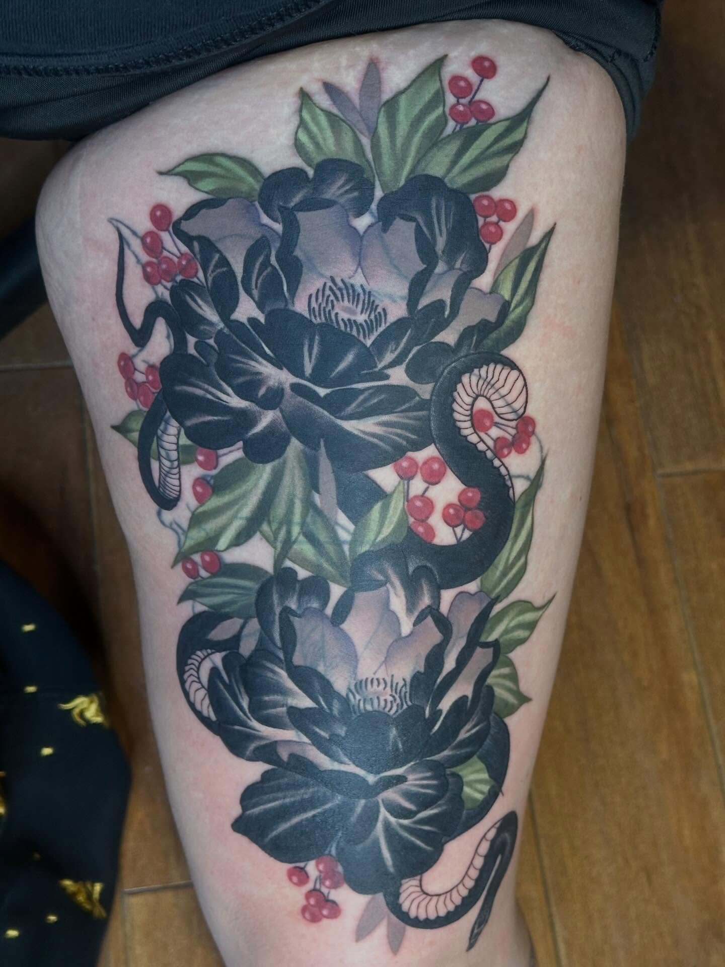 Specializing in cover ups is fun and challenging. 
That&rsquo;s right! Some of us tattoo artists have terrible or old abandoned work we need to cover too 🫣 first pass on my own leg. I will be doing background and a second pass at some point over lig