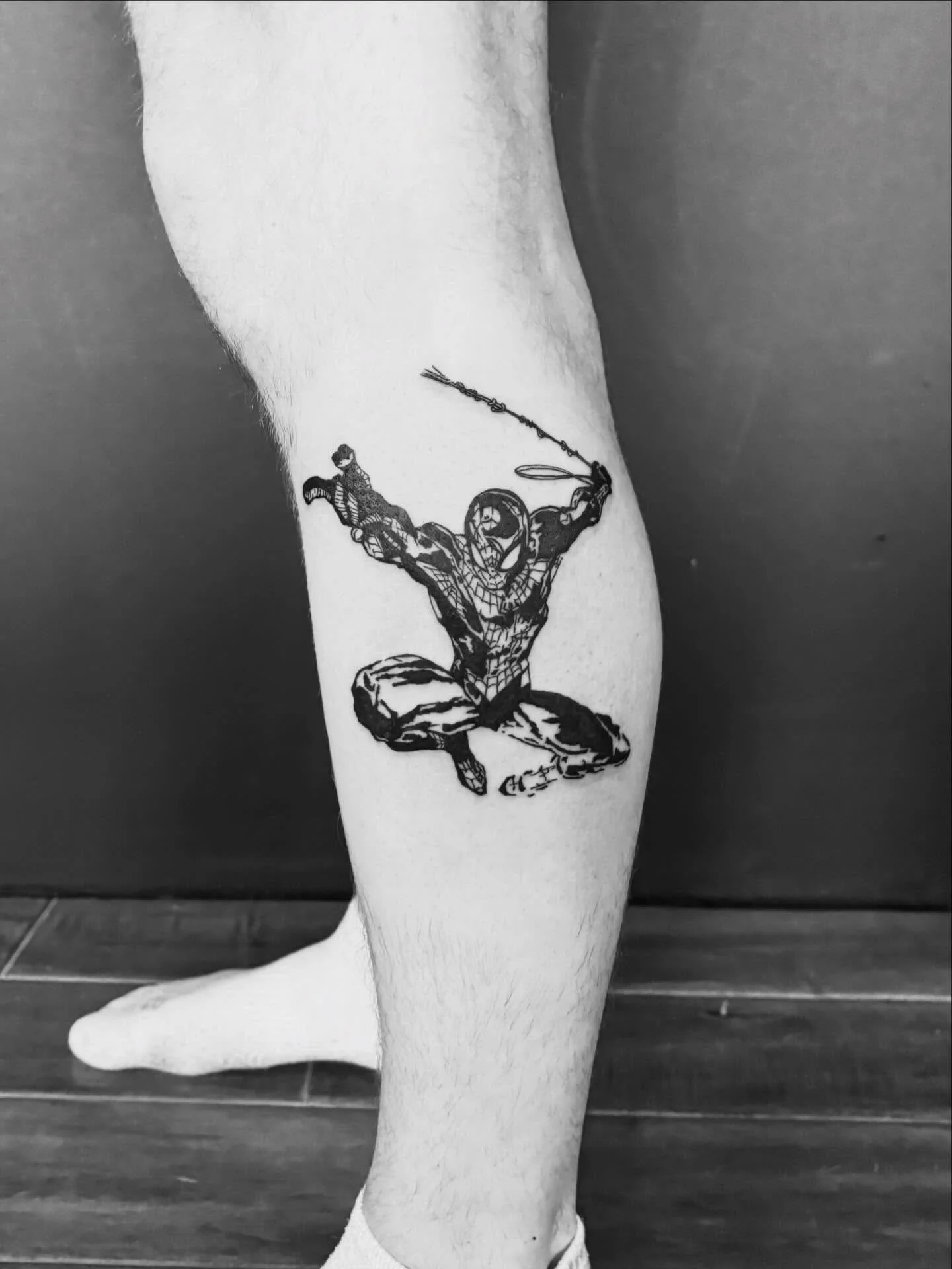 Got to do this awesome Spider-Man piece for Hugo!!
I love a custom piece! You guys always have the coolest ideas!

I&rsquo;m booking Mar-Apr! Dm or email to book!
.
.
.
.
.
.
.
.
#tattoos #tattooartist #ottawatattoos #ottawatattooartist #spidermantat