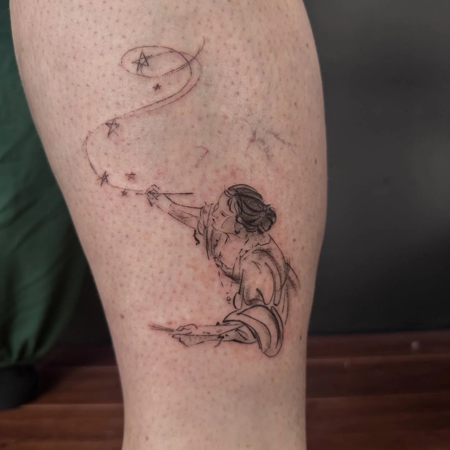 It was her second tattoo after soooo many years and I hope this was a great reintroduction back into her tattoo journey! Thanks for the trust and here&rsquo;s to more 😎

Done @obscura.tattoo 
Supplied by @anarchy_tattoo_supplies 

#tattoo #illustrat