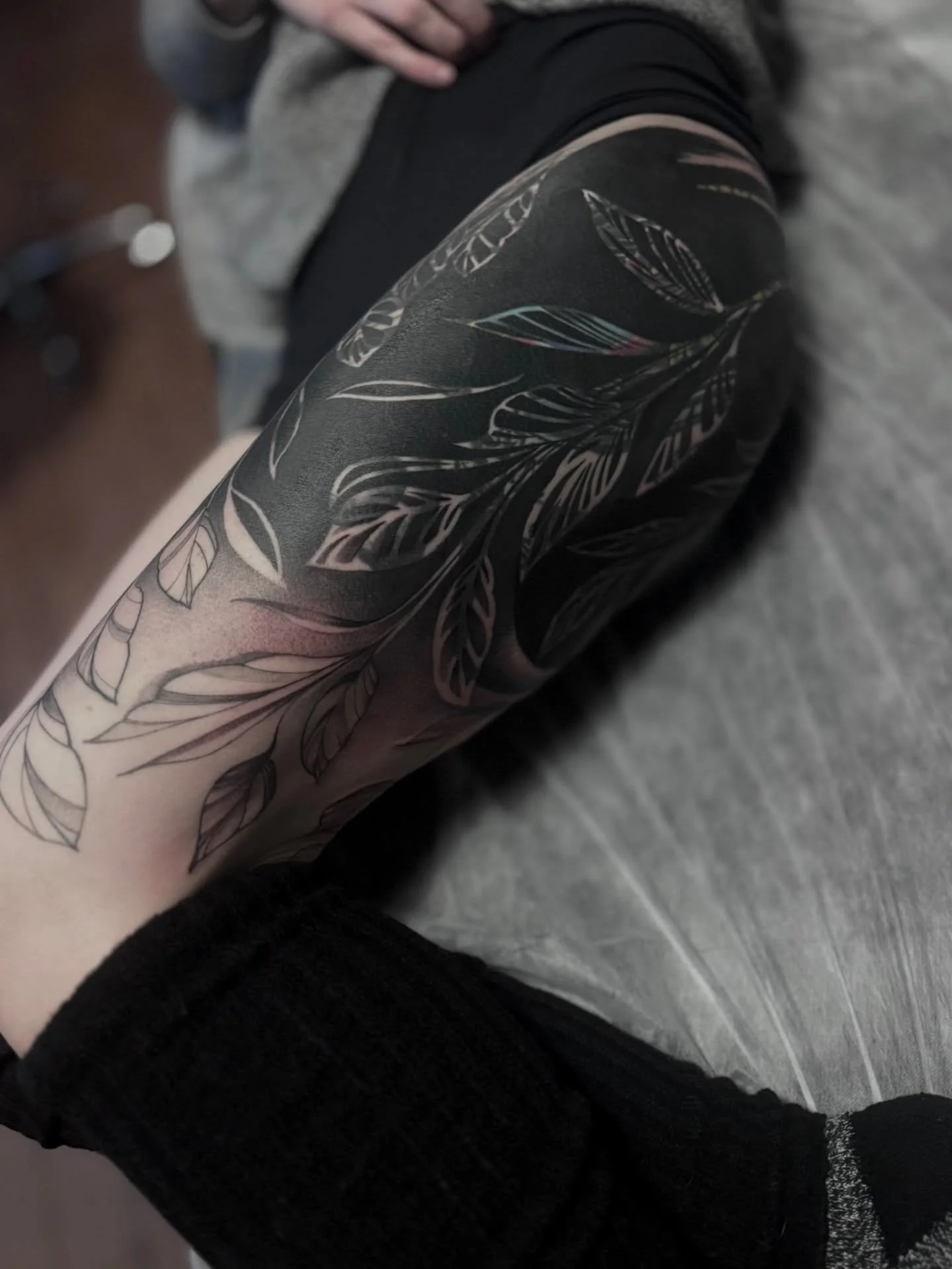 Thigh Blackout Coverup by @mariah.landers 🖤🌿
.
.
.
Artist: @mariah.landers 
Studio: @obscura.tattoo 
.
.
.
#ottawaartist #ottawatattoo #obscuratattoo #blackouttattoo #coveruptattoos