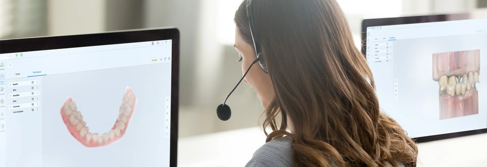 Digital Support Services representative assisting with digital case.