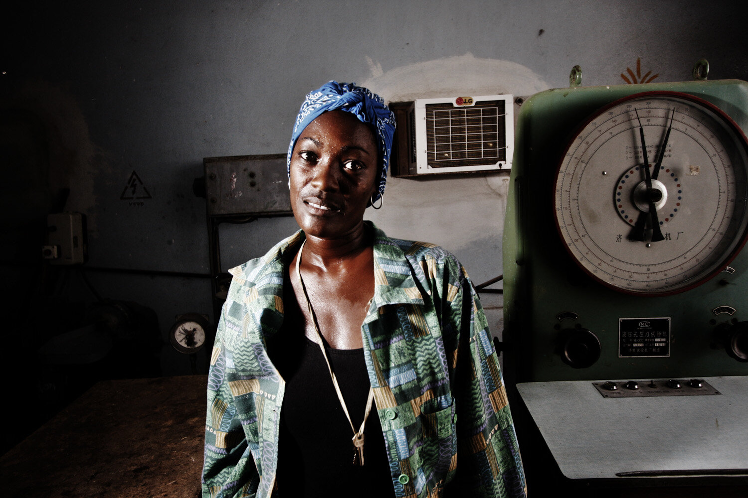  Marlenis, 41, laboratory assistant poses for a portrait in a sugarcane factory. She has been working for 10  years in the sugarcane industry.  