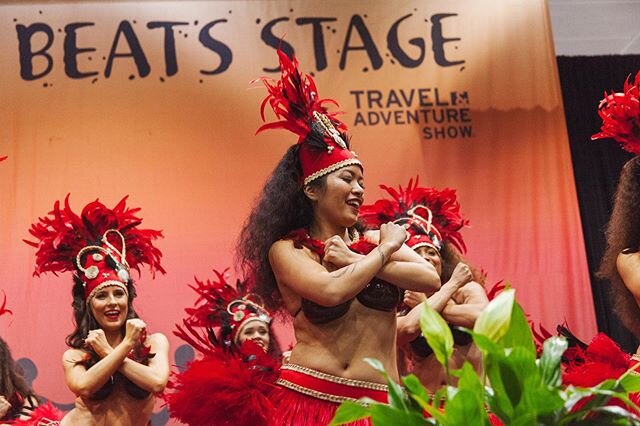 #LATRAVELSHOW
We&rsquo;re celebrating 4 years of dancing together as Te Aho Nui! Here are more of our favorite moments with our @teahonui &lsquo;Ori family! ☀️🌺🌿
.
.
.
📸: @jonathangodoy 
#teahonui #ori #oritahiti #dance #dancers #orifamily #orisis