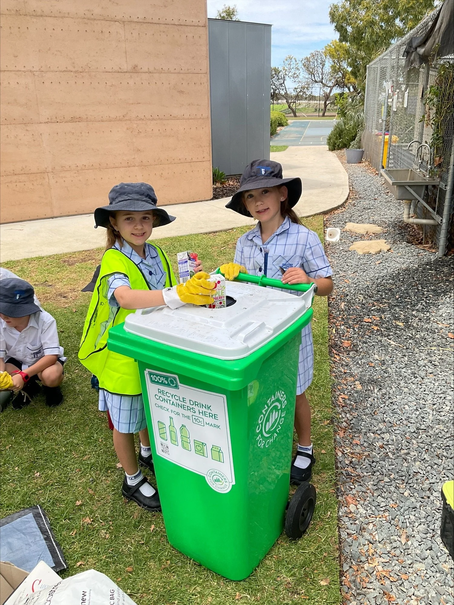 Clean Up Schools Day